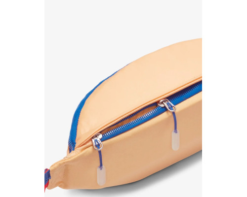 Сумка на пояс Nike Heritage Waistpack DZ6293-266