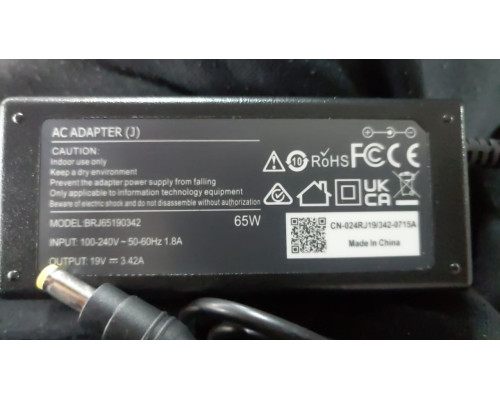 Блок живлення 19 В 3.42 А 65 Вт для ноутбуків Acer