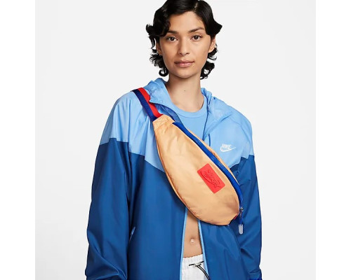Сумка на пояс Nike Heritage Waistpack DZ6293-266